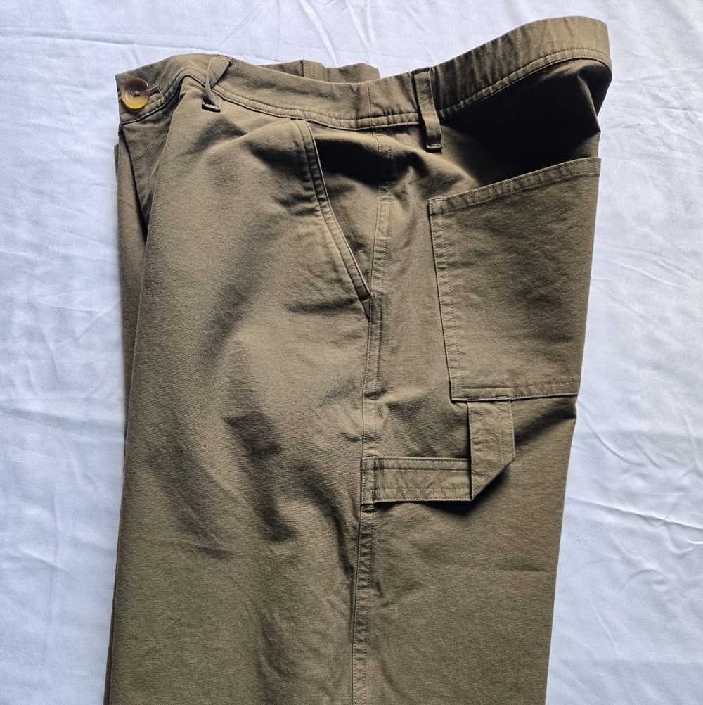 Vuori Getaway Carpenter Performance Pants Size Medium Green Color